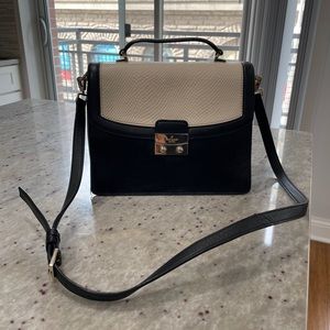 Kate spade black and white purse